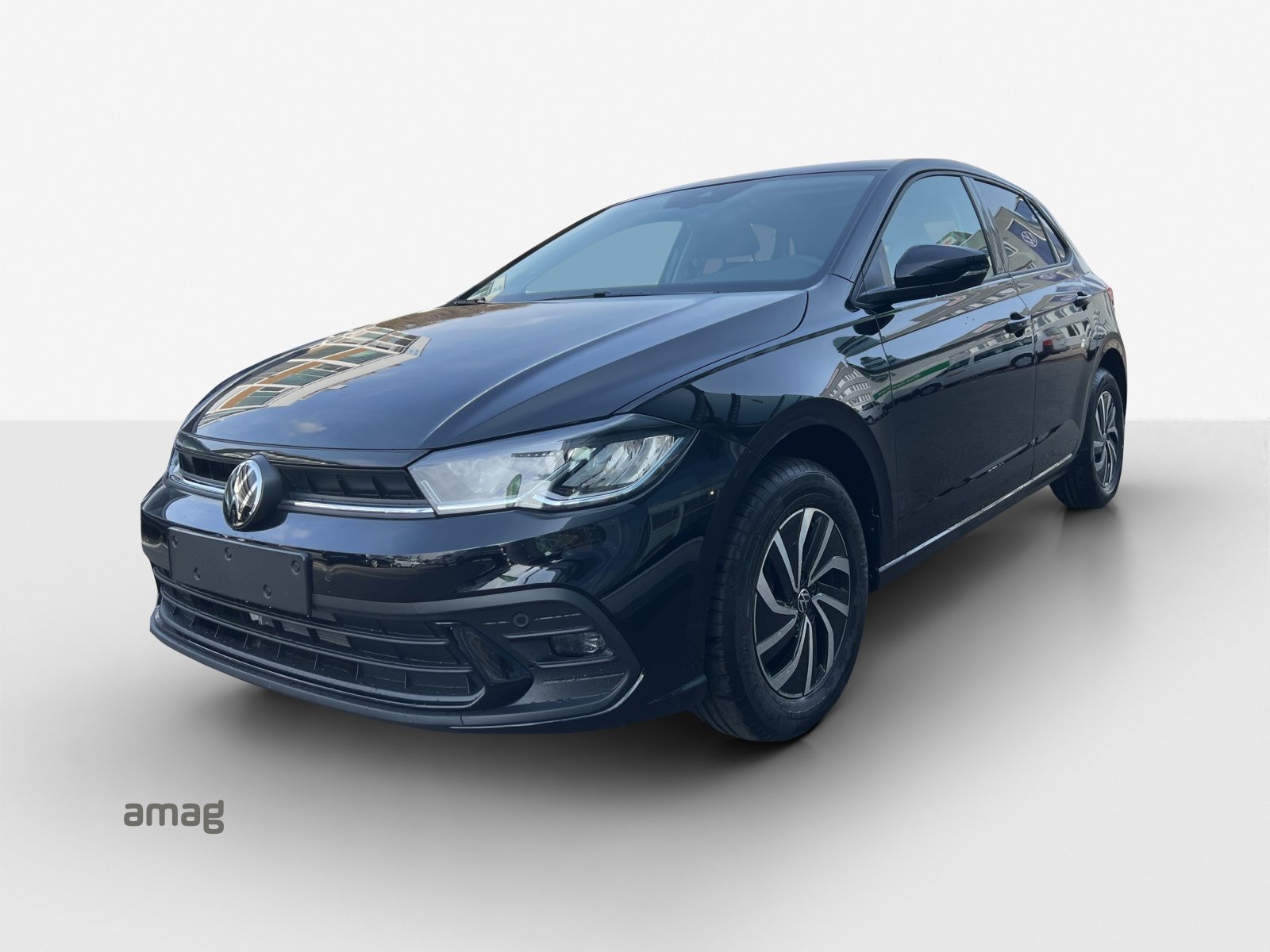 VW Polo Life