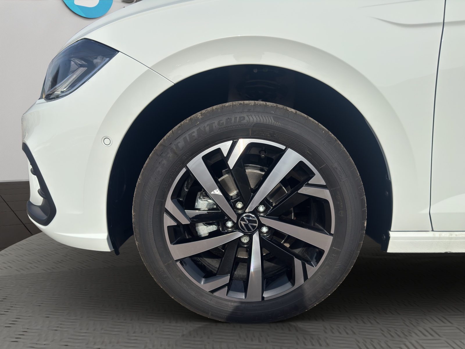 VW Polo Life, Petrol, New car, Automatic - 7