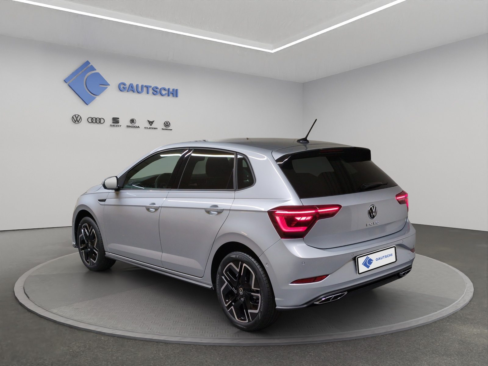 VW Polo R-Line UNITED, Petrol, New car, Automatic - 3
