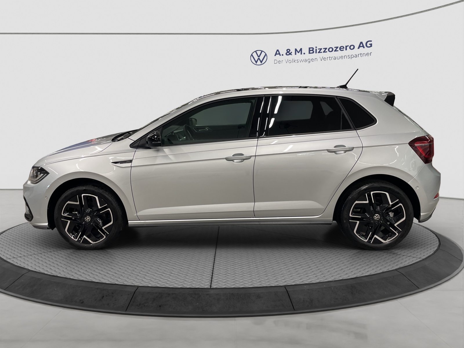 VW Polo R-Line UNITED, Essence, Voiture nouvelle, Automatique - 2