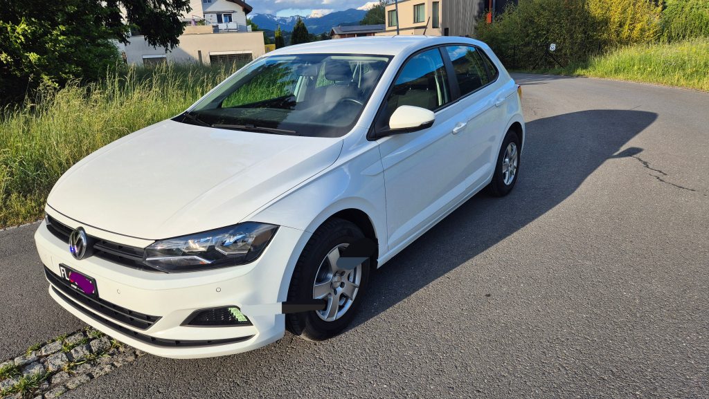 VW POLO 1.0 MPI Trendline, Petrol, Second hand / Used, Manual - 4