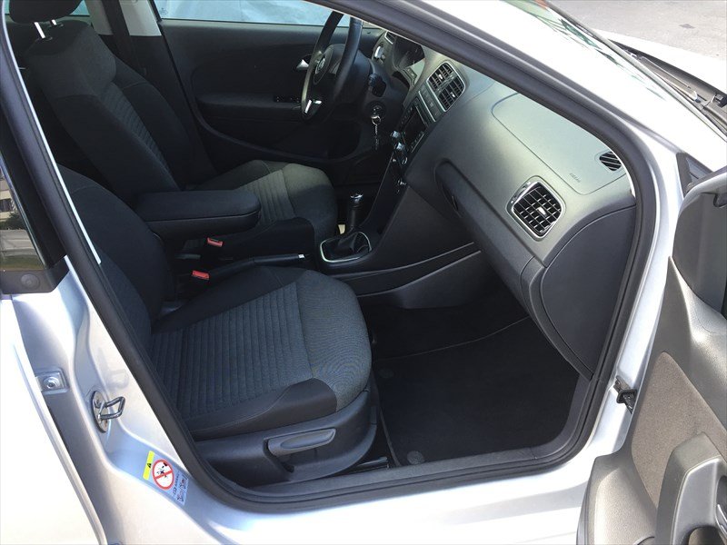 VW POLO Modell 2009-, Benzin, Occasion / Gebraucht, Handschaltung - 6
