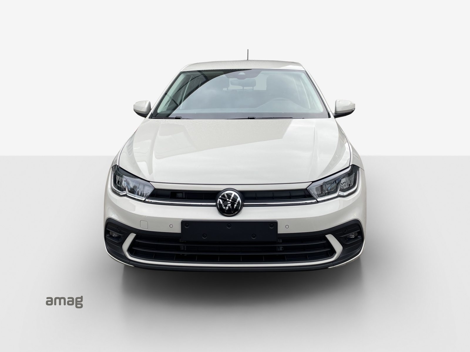 VW Polo Life, Petrol, Second hand / Used, Automatic - 7