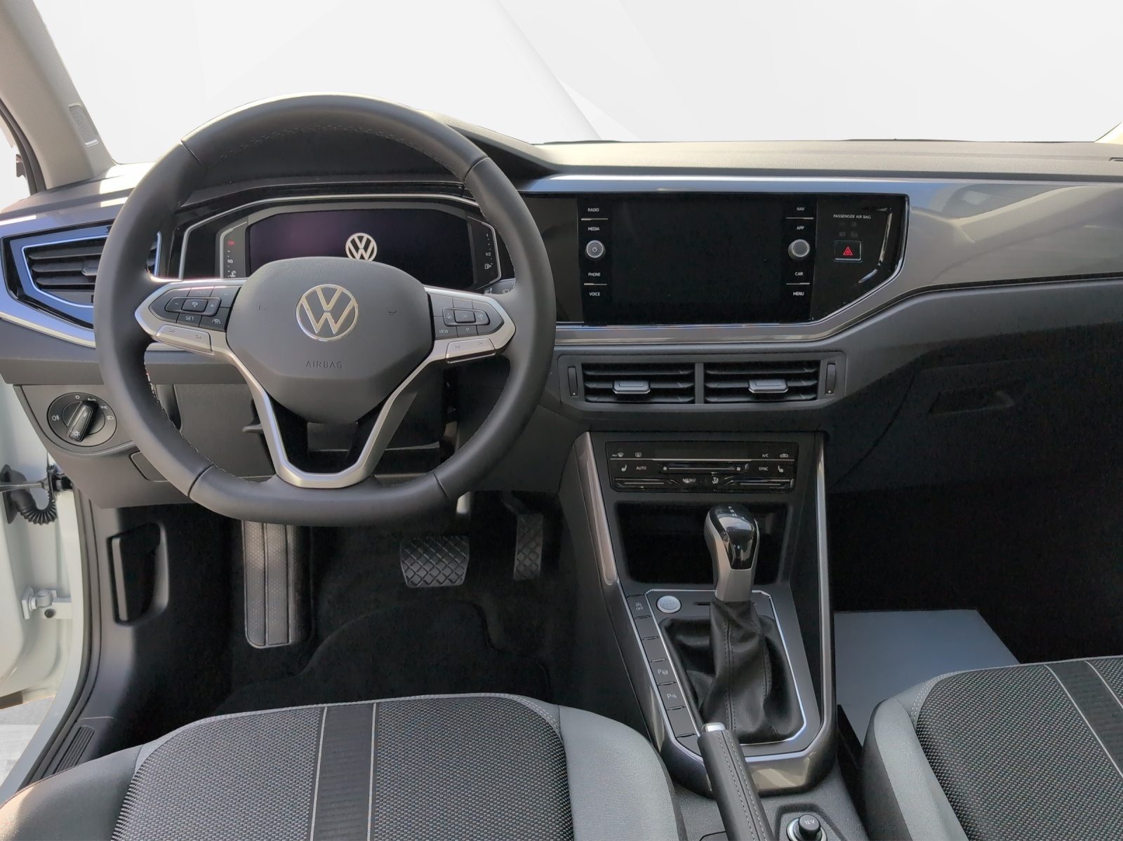 VW Polo Style, Essence, Occasion / Utilisé, Automatique - 7