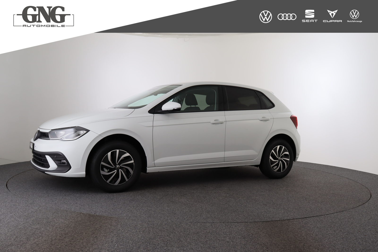 VW Polo Life, Essence, Occasion / Utilisé, Automatique - 4