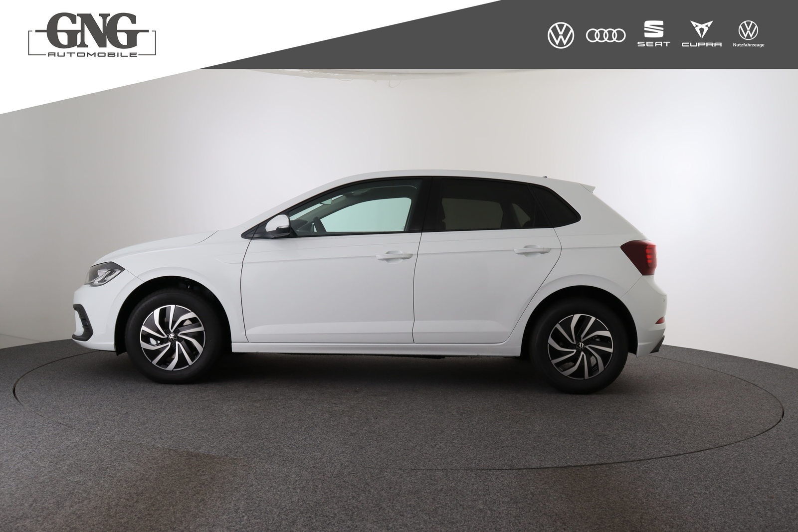 VW Polo Life, Essence, Occasion / Utilisé, Automatique - 5