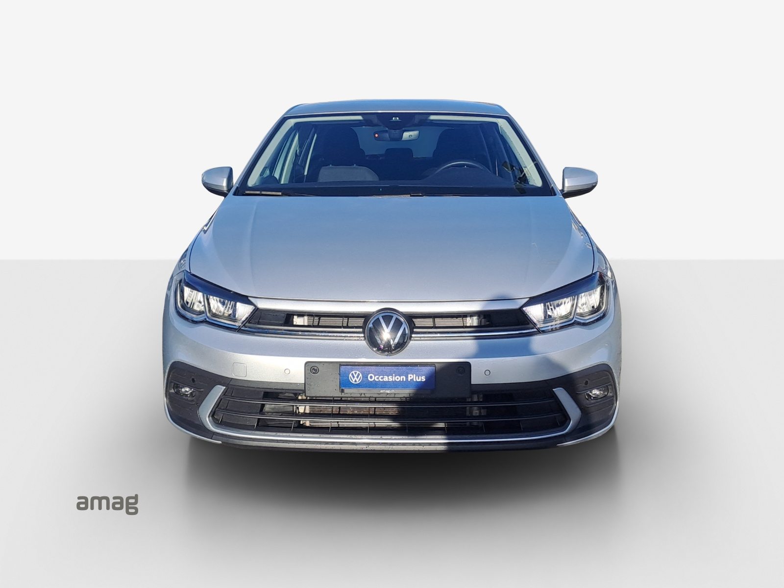 VW Polo Life, Petrol, Second hand / Used, Automatic - 7