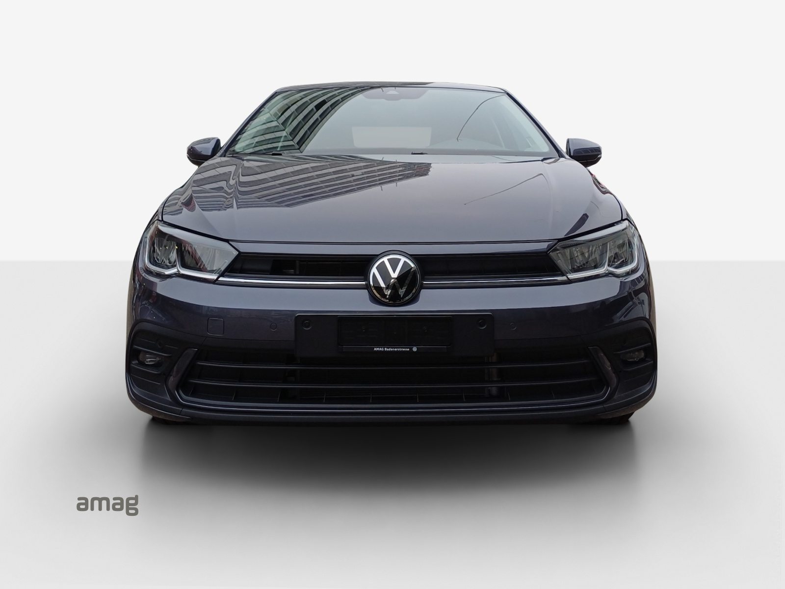 VW Polo Life, Petrol, Second hand / Used, Automatic - 7