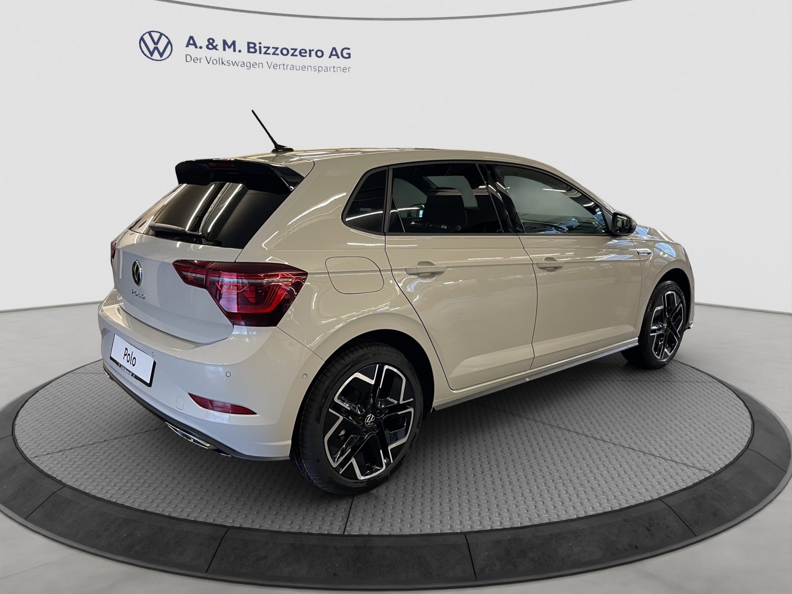VW Polo R-Line, Essence, Occasion / Utilisé, Automatique - 5
