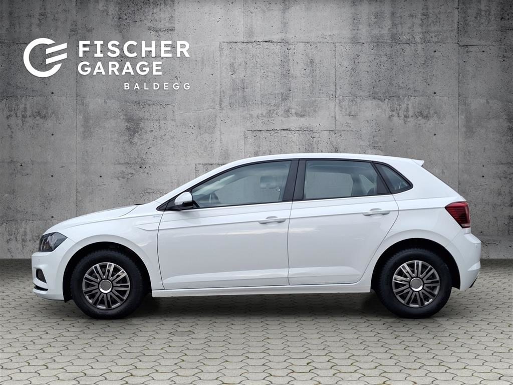 VW Polo Trendline, Petrol, Second hand / Used - 4