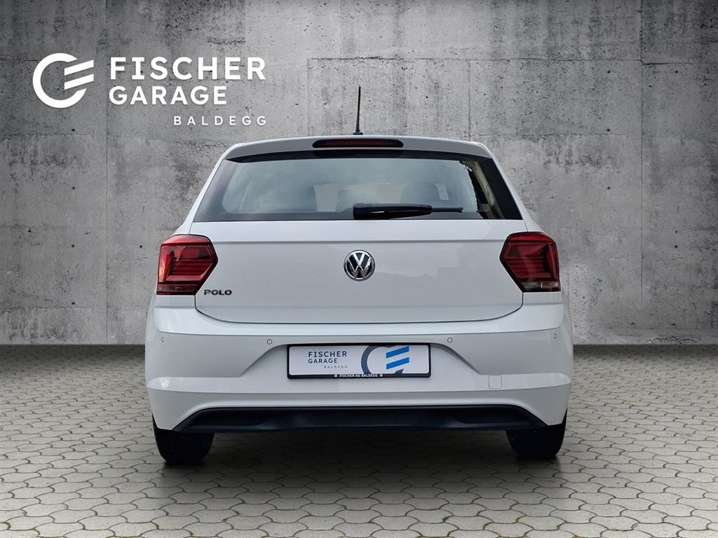 VW Polo Trendline, Petrol, Second hand / Used - 5