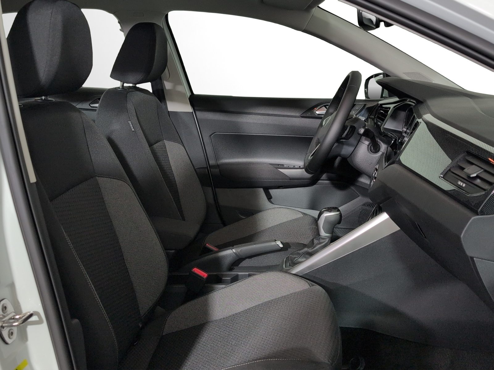 VW Polo Life, Benzin, Occasion / Gebraucht, Automat - 7