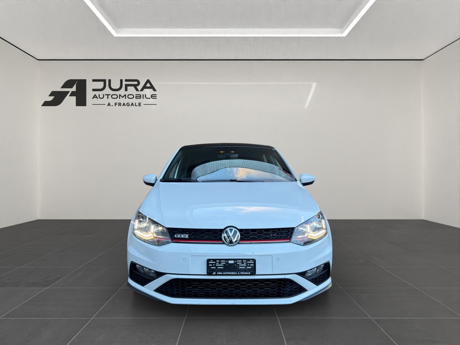 VW Polo 1.8 TSI GTI DSG, Benzin, Occasion / Gebraucht, Automatik - 3
