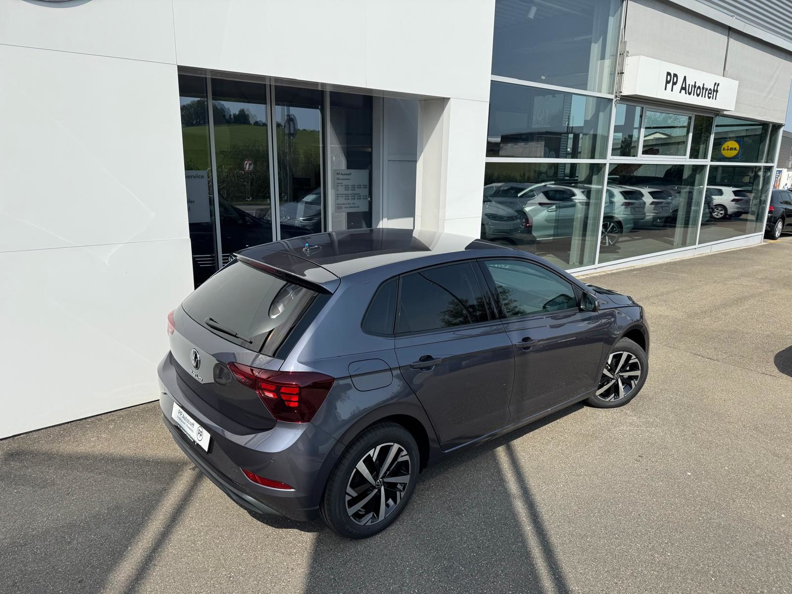 VW Polo Life, Essence, Occasion / Utilisé, Automatique - 4