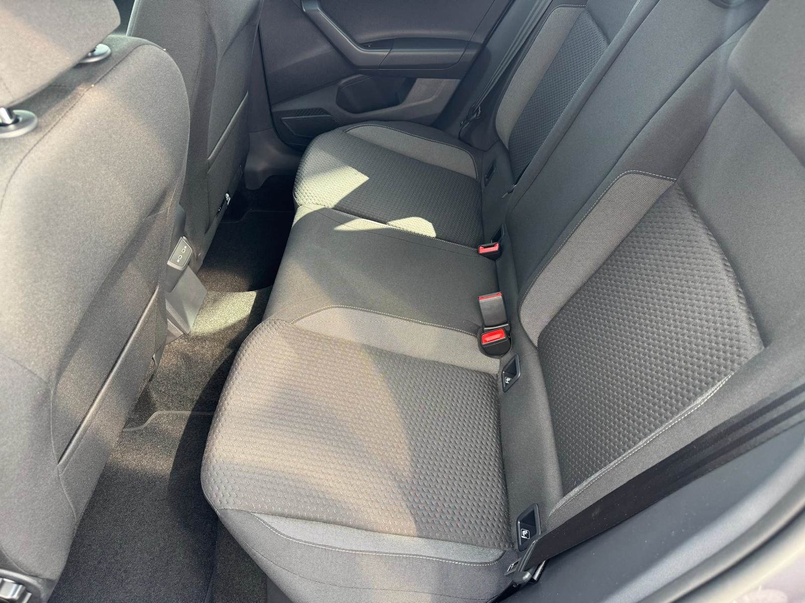 VW Polo Life, Essence, Occasion / Utilisé, Automatique - 6