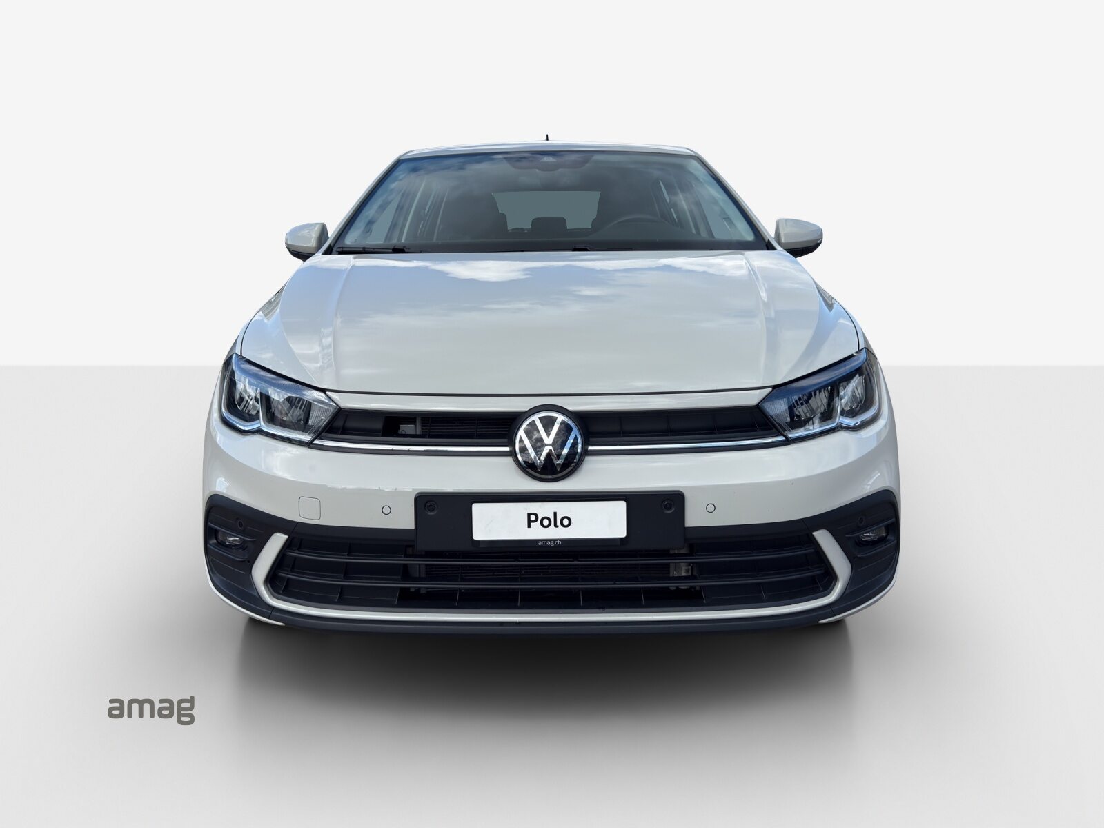 VW Polo Life, Petrol, Second hand / Used, Automatic - 7