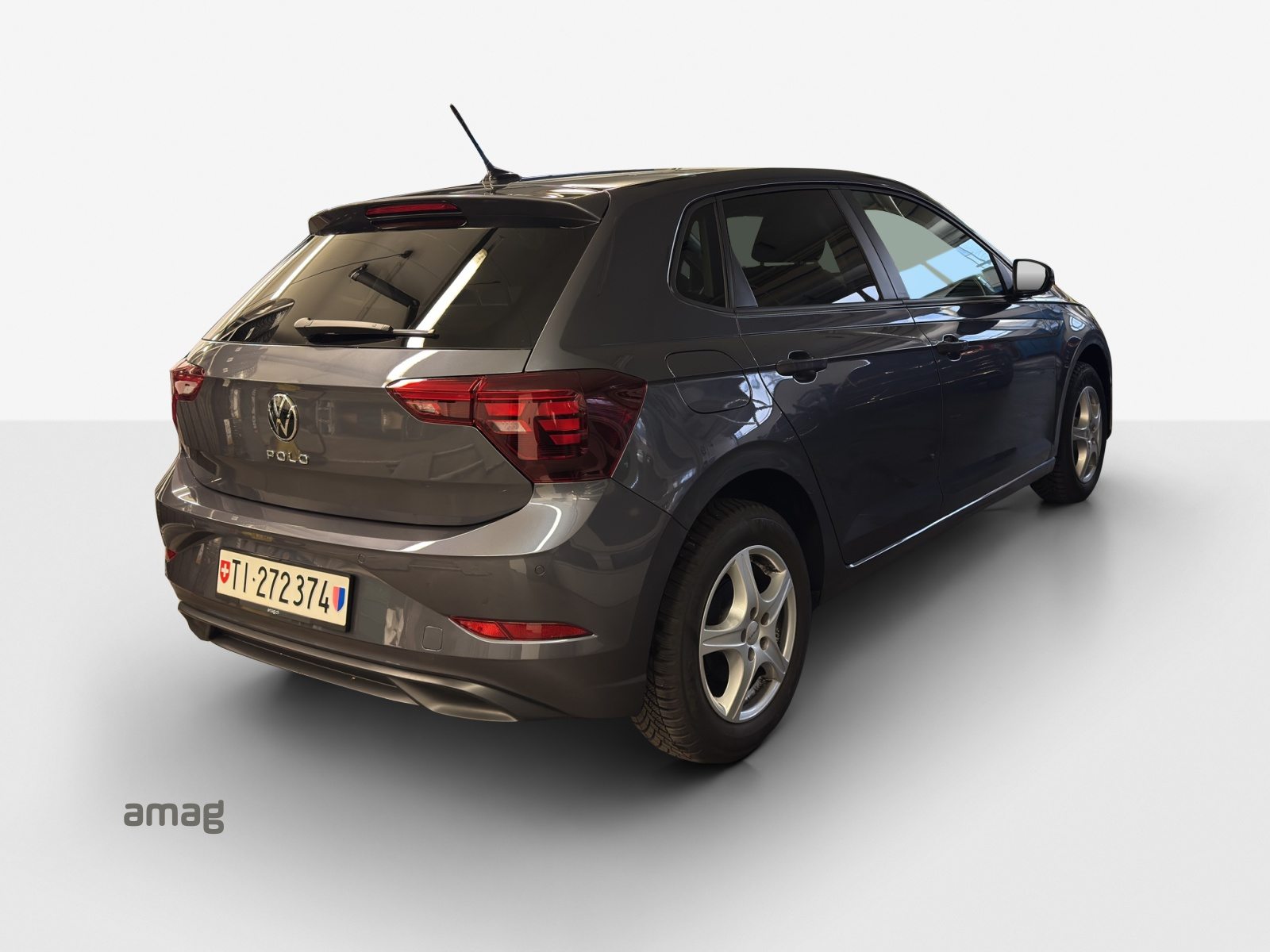 VW Polo Basis, Petrol, Second hand / Used, Manual - 5