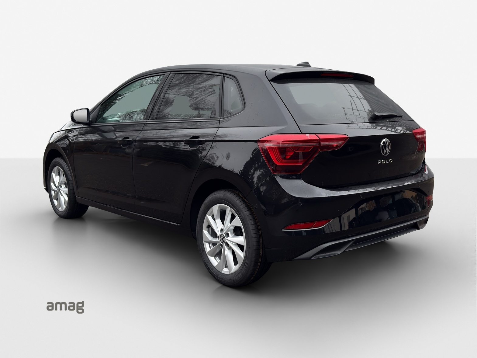 VW Polo Style, Petrol, Second hand / Used, Automatic - 4
