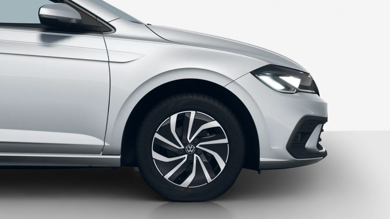 VW Polo Life, Essence, Occasion / Utilisé, Automatique - 4