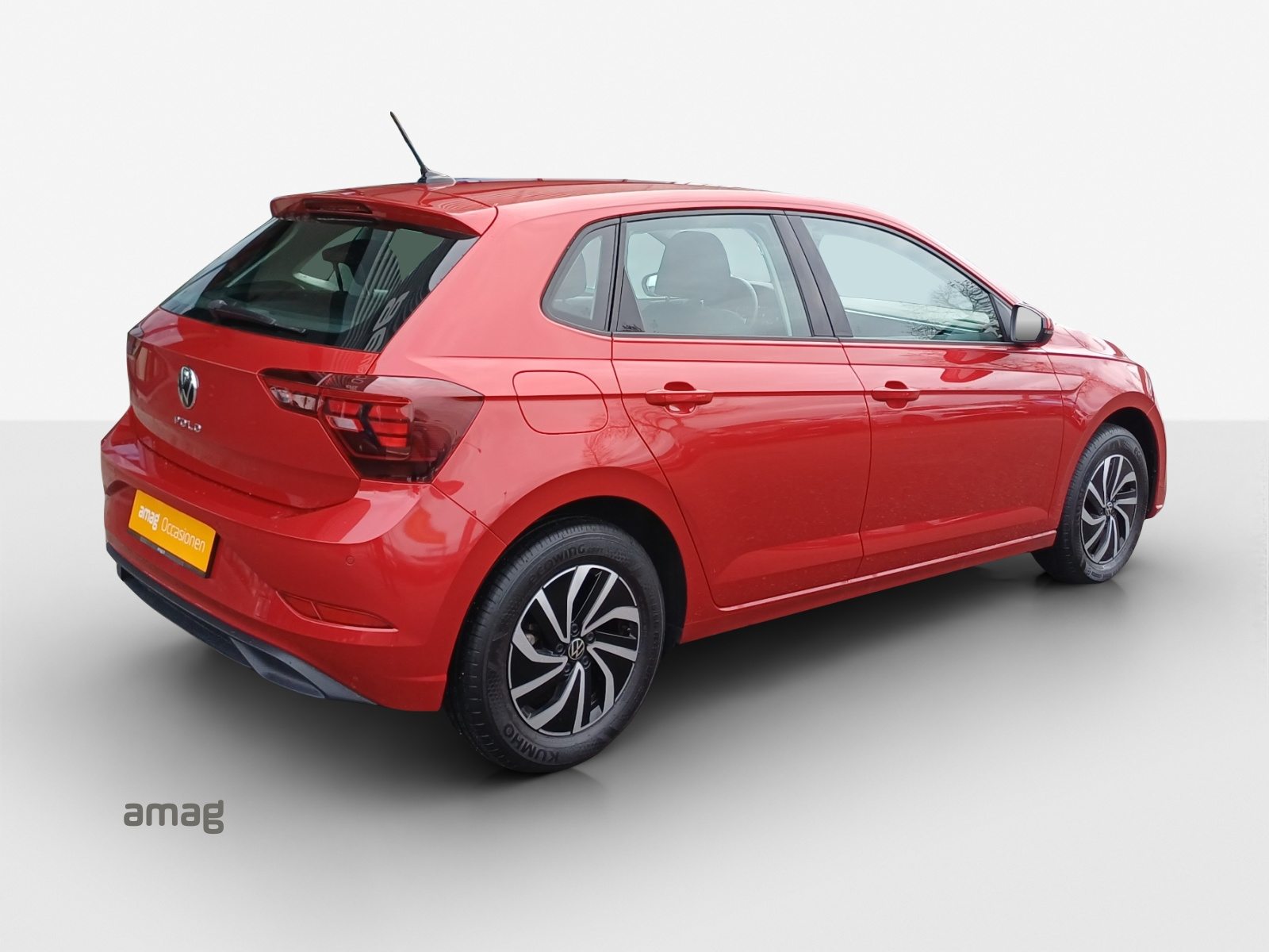 VW Polo Life, Petrol, Second hand / Used, Automatic - 5