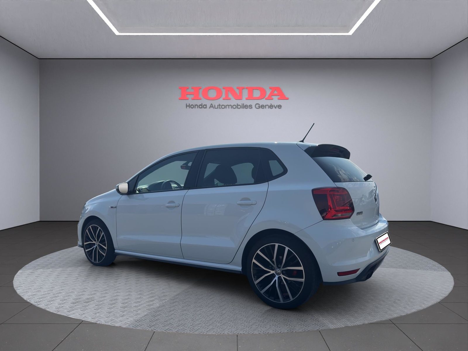 VW Polo 1.8 TSI GTI, Essence, Occasion / Utilisé, Manuelle - 6