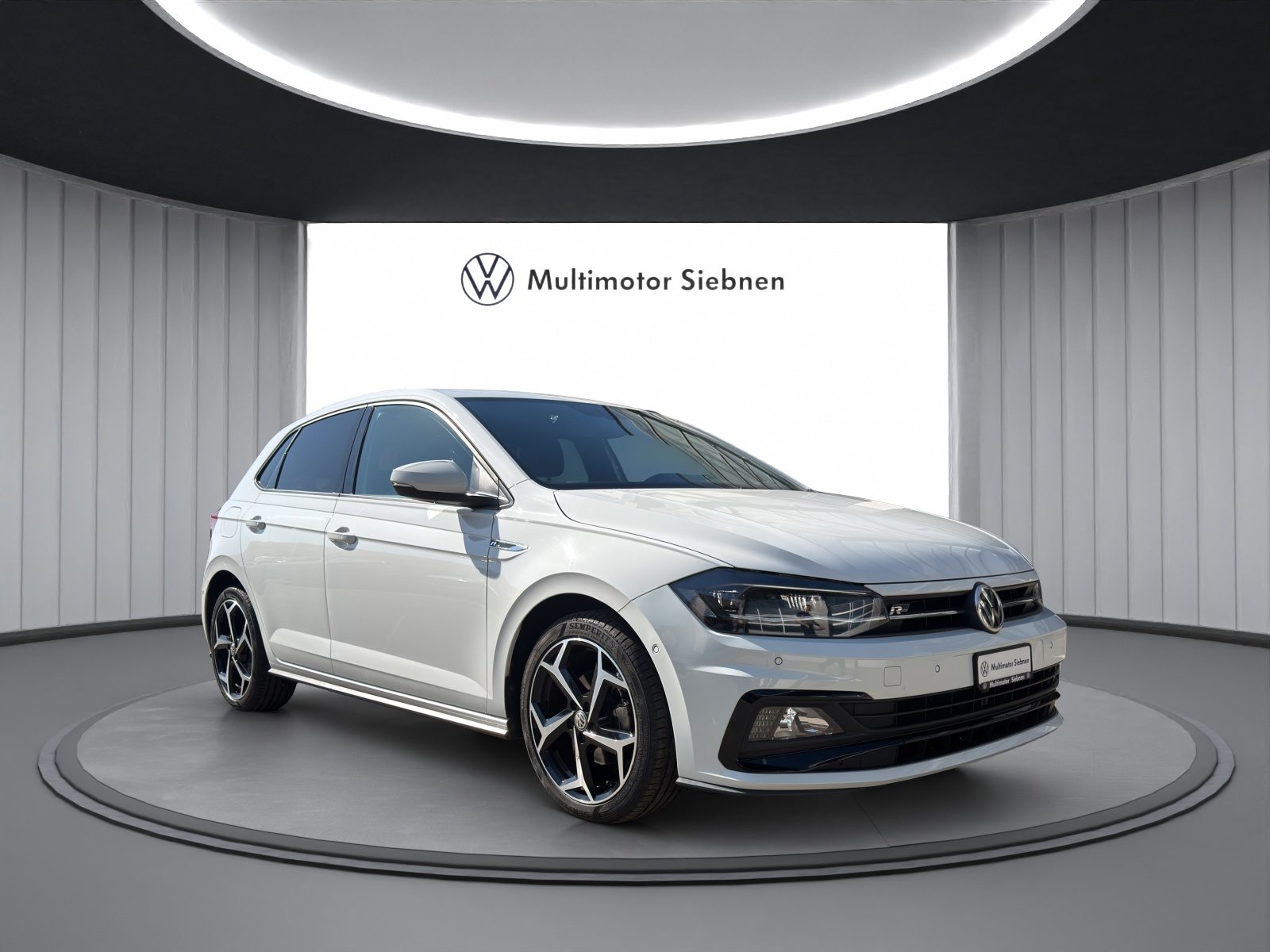 VW New Polo Highline, Petrol, Second hand / Used, Automatic - 7