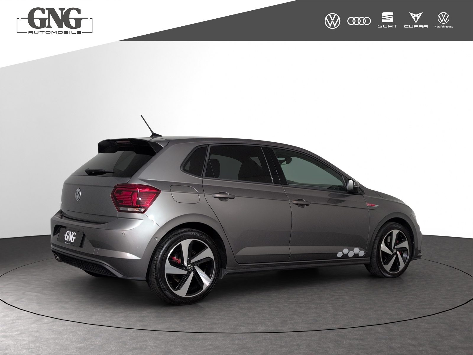 VW Polo GTI, Petrol, Second hand / Used, Automatic - 3