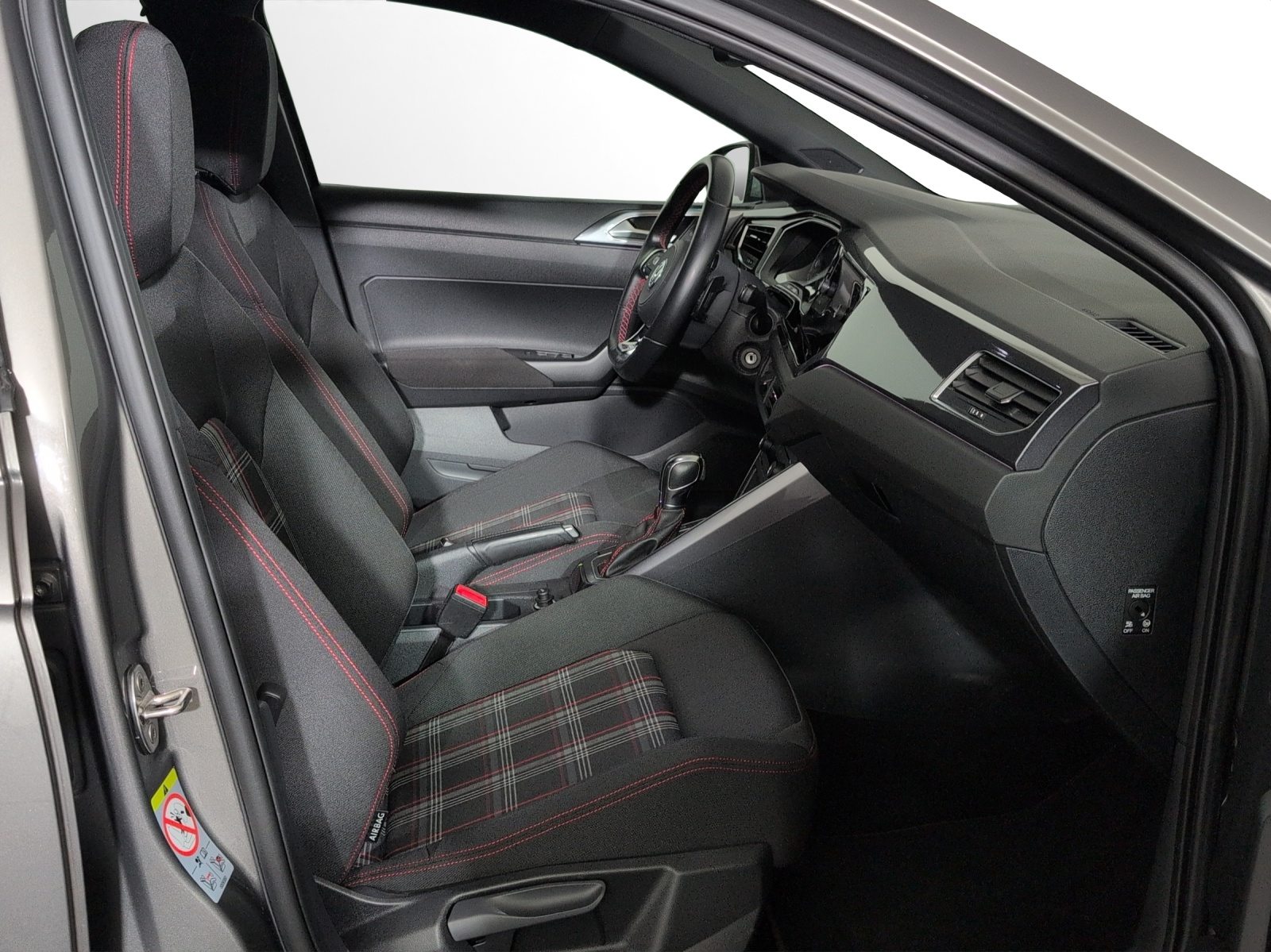VW Polo GTI, Petrol, Second hand / Used, Automatic - 7