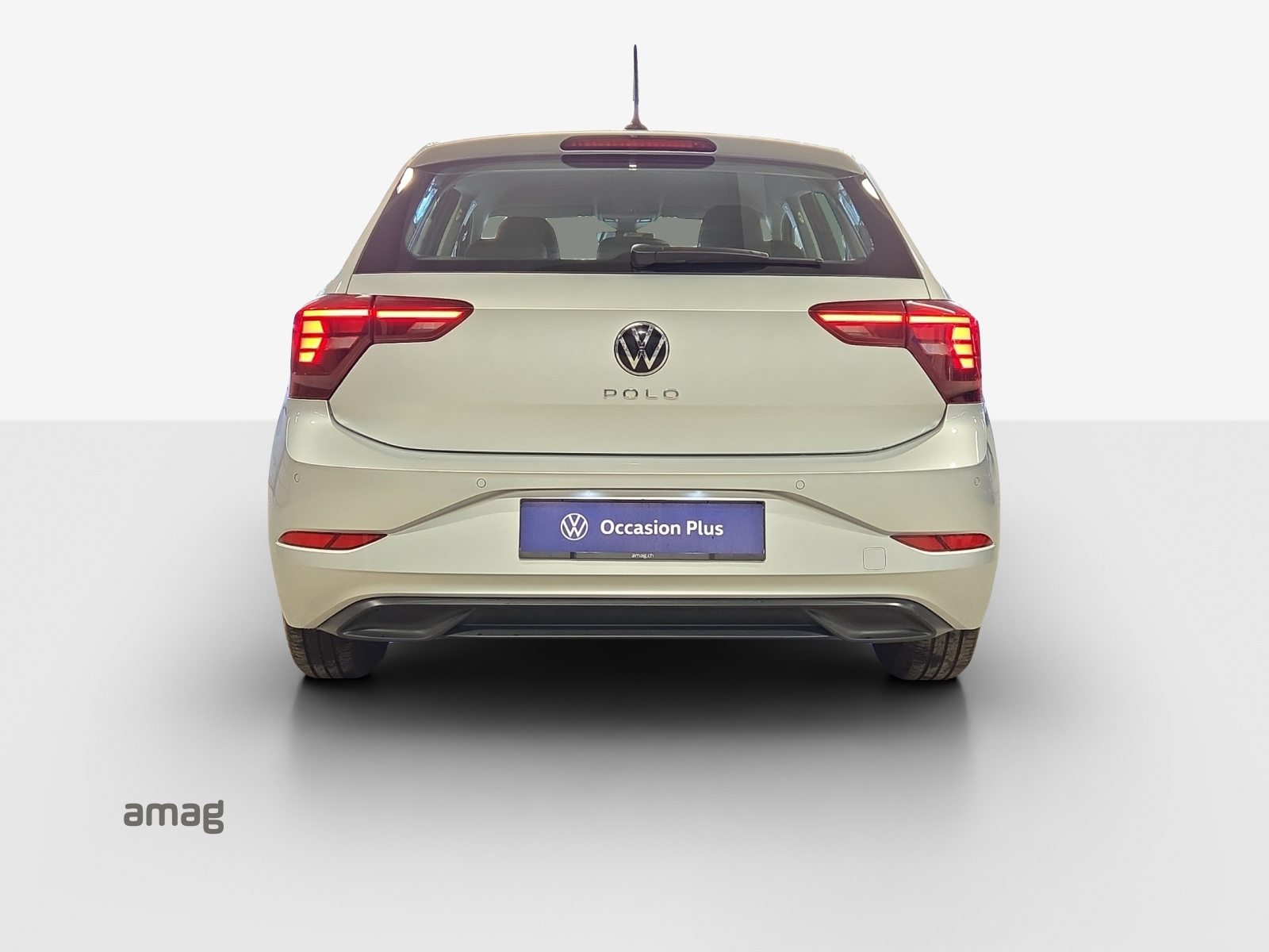 VW Polo Life, Essence, Occasion / Utilisé, Automatique - 4