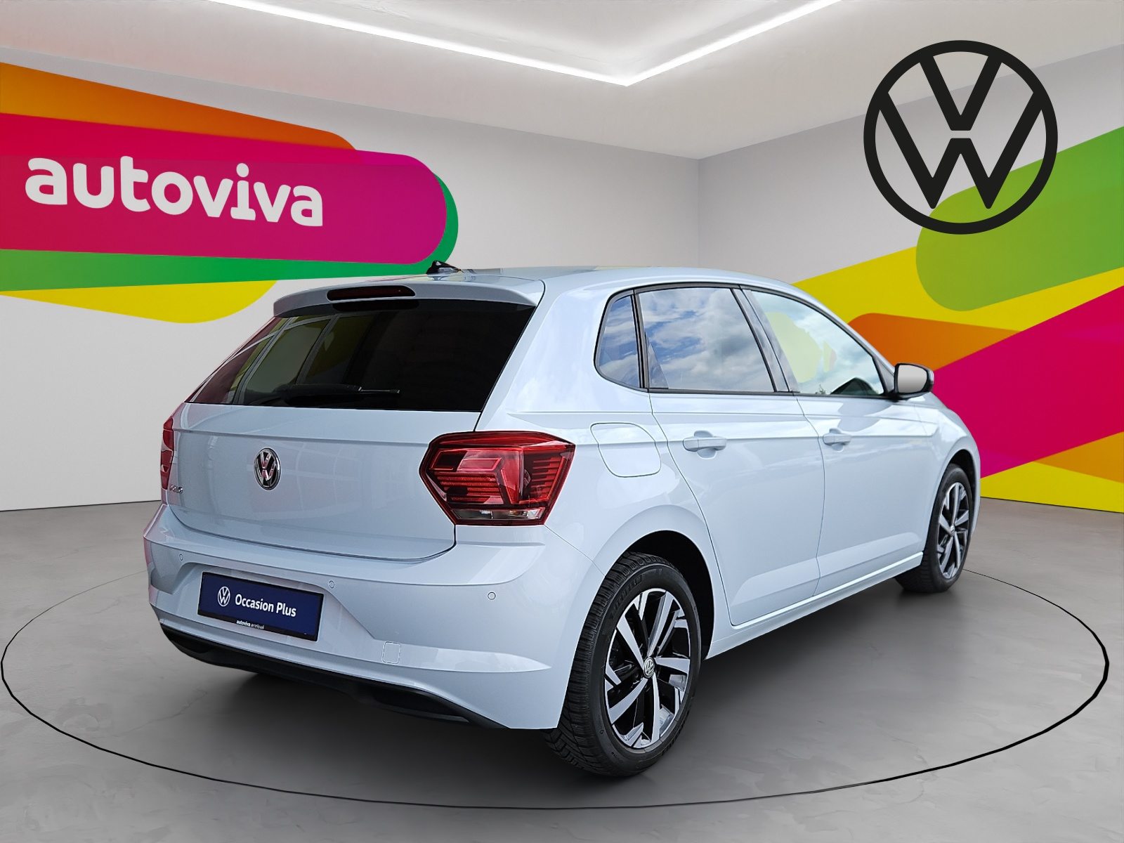 VW New Polo Highline, Petrol, Second hand / Used, Manual - 3