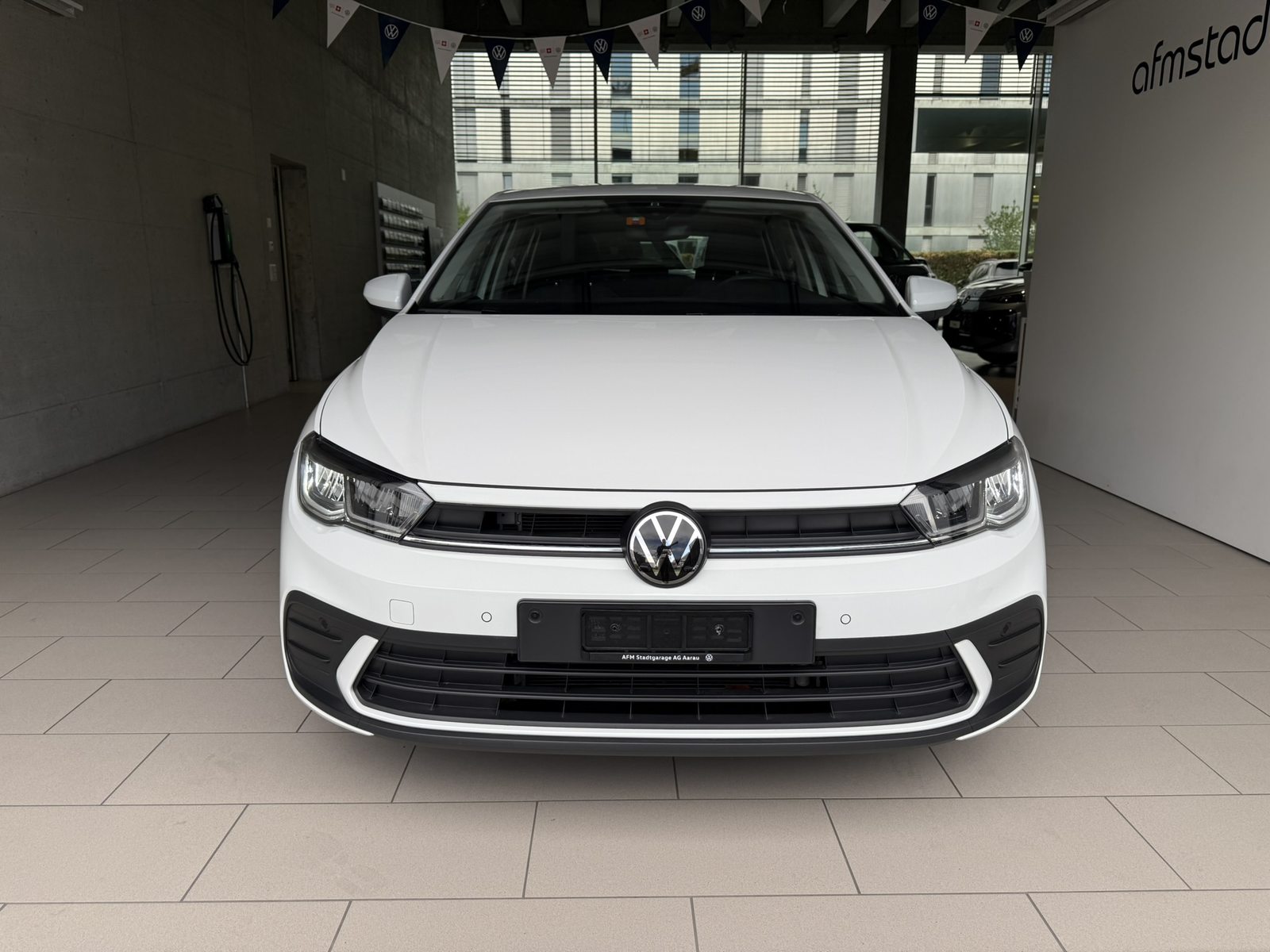 VW Polo Basis, Essence, Occasion / Utilisé, Manuelle - 2