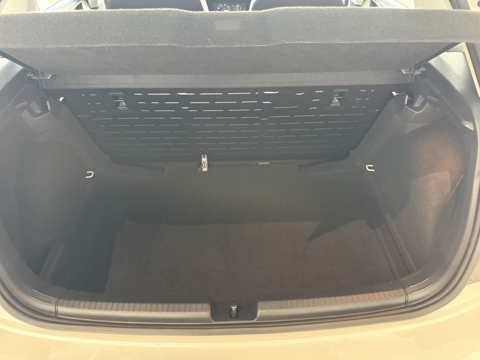 VW Polo Basis, Essence, Occasion / Utilisé, Manuelle - 7
