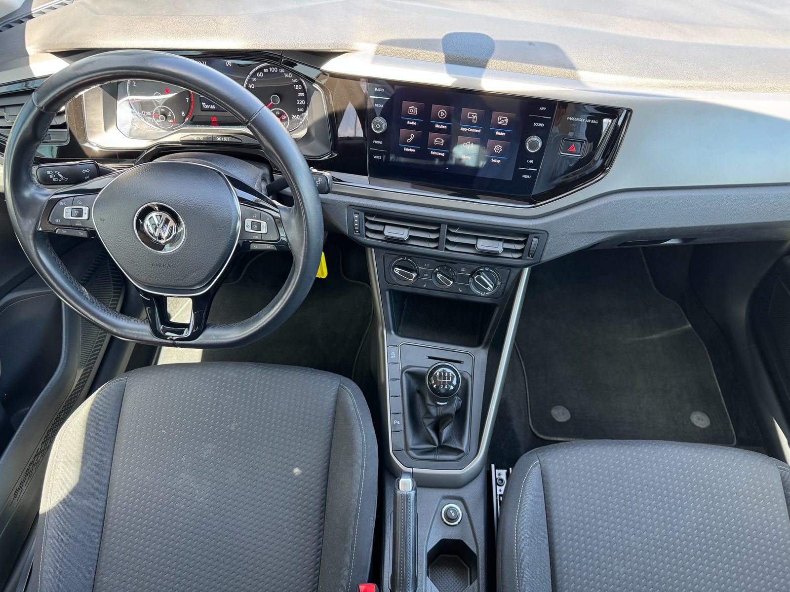 VW Polo Comfortline, Essence, Occasion / Utilisé, Manuelle - 7