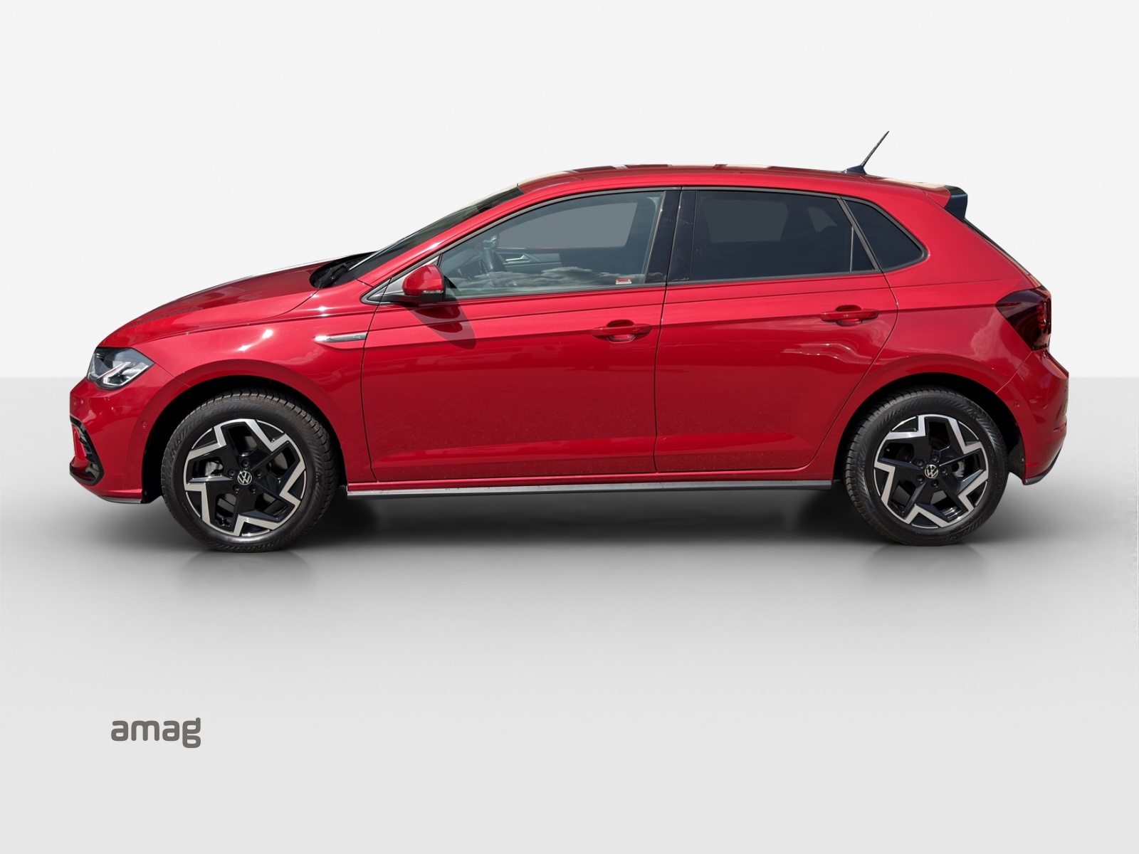 VW Polo R-Line, Petrol, Second hand / Used, Automatic - 2