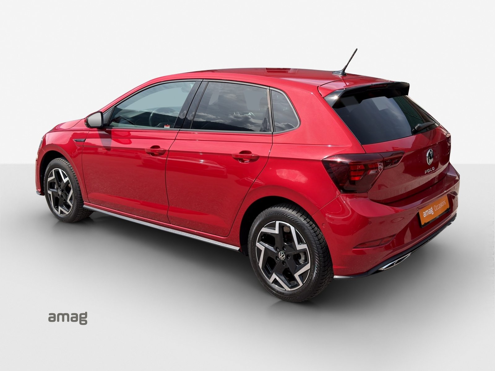 VW Polo R-Line, Petrol, Second hand / Used, Automatic - 3