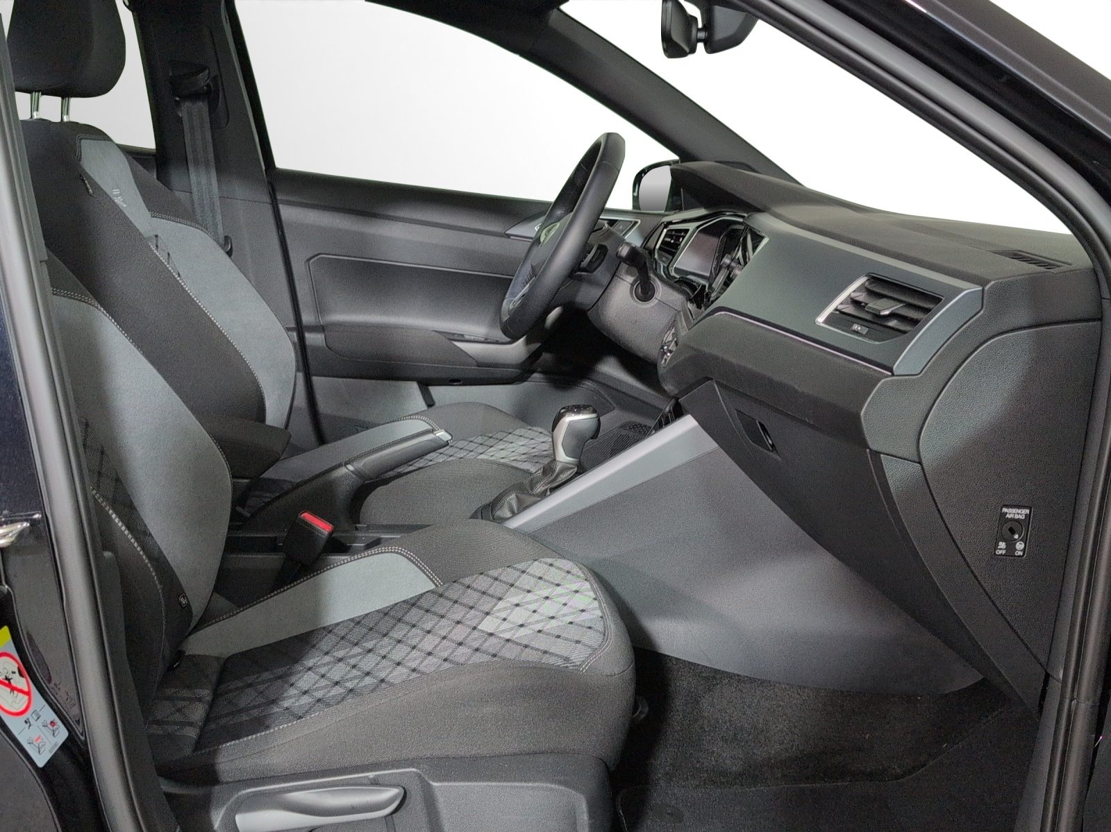 VW Polo R-Line UNITED, Benzin, Occasion / Gebraucht, Automatik - 7