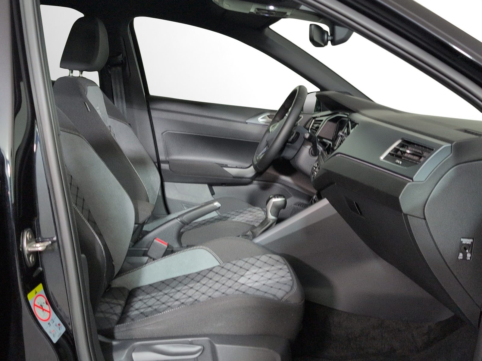 VW Polo R-Line UNITED, Essence, Occasion / Utilisé, Automatique - 7