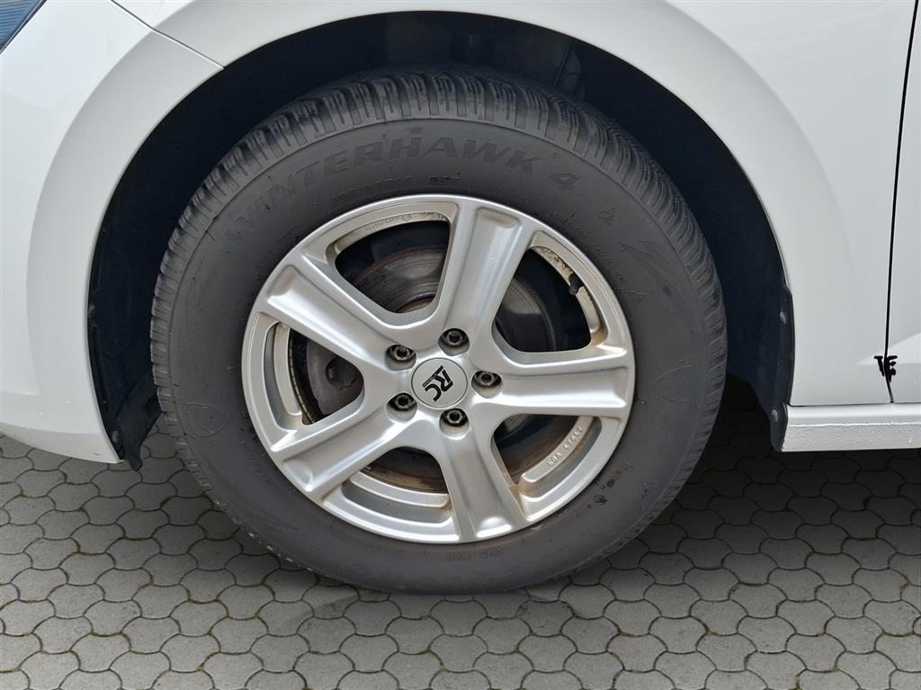 VW Polo Comfortline, Essence, Occasion / Utilisé, Manuelle - 6