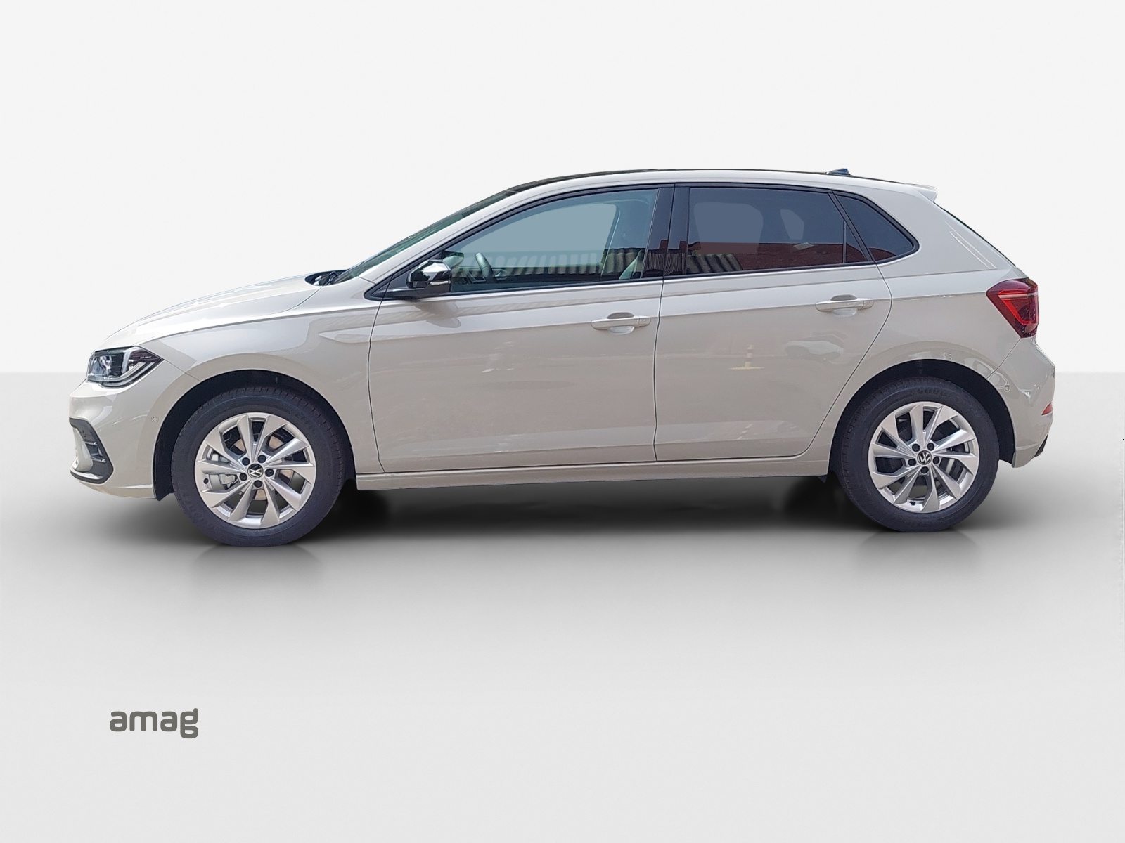 VW Polo Style, Petrol, Second hand / Used, Automatic - 2