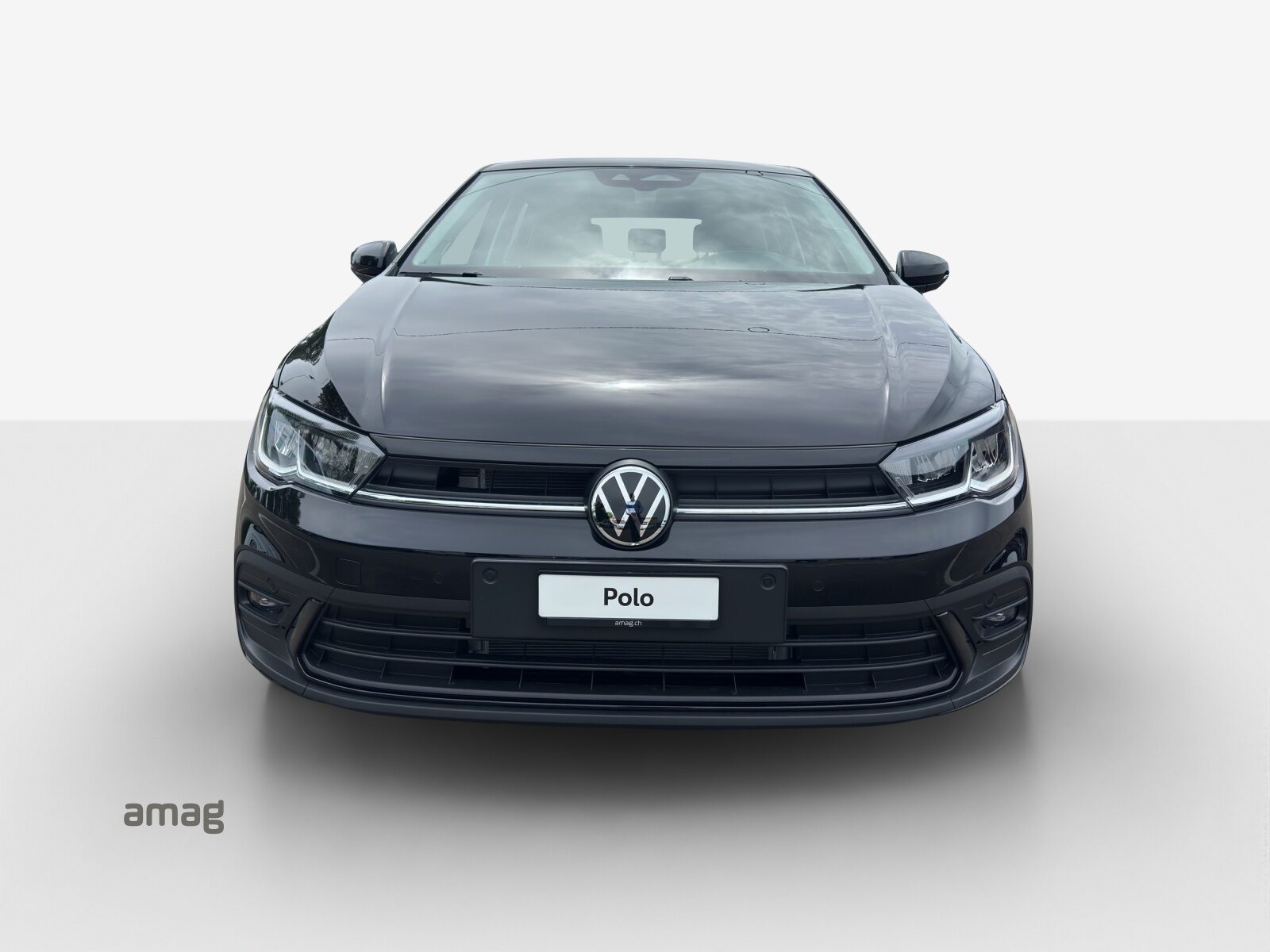 VW Polo Life, Petrol, Second hand / Used, Automatic - 7