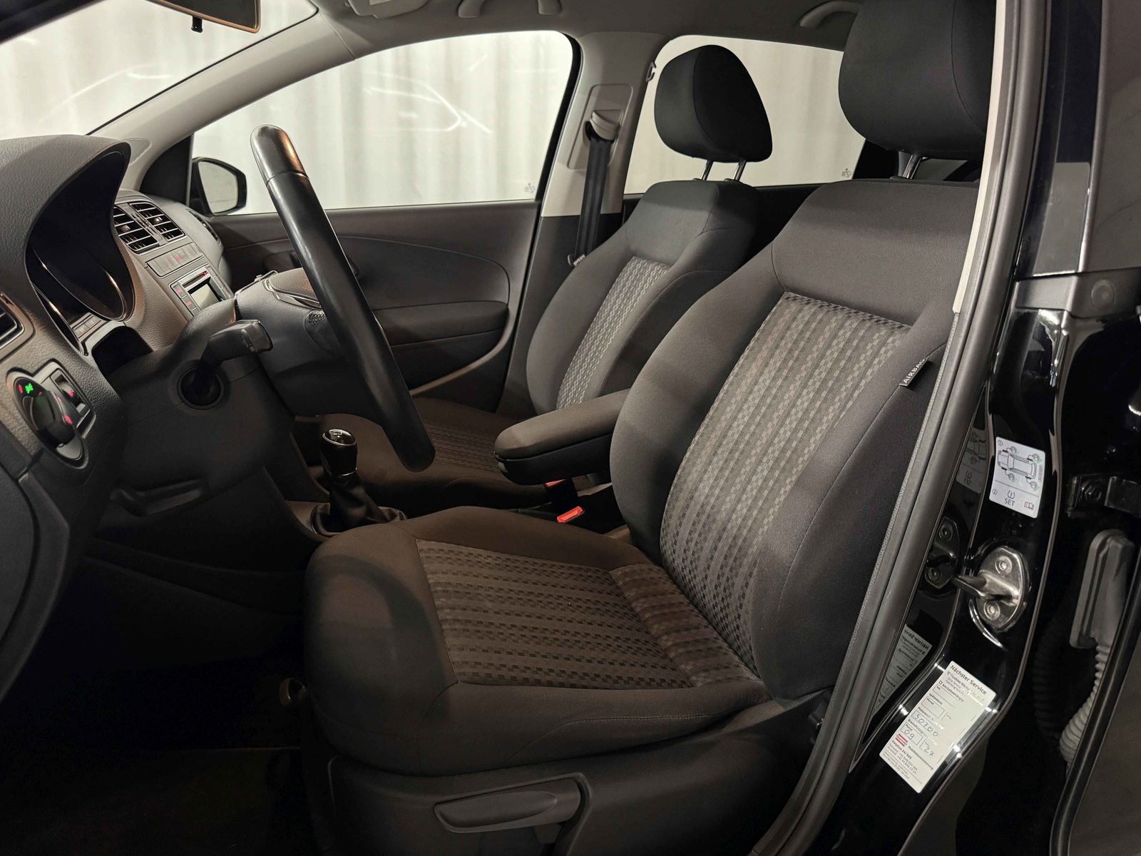 VW Polo VALUE, Essence, Occasion / Utilisé, Manuelle - 7