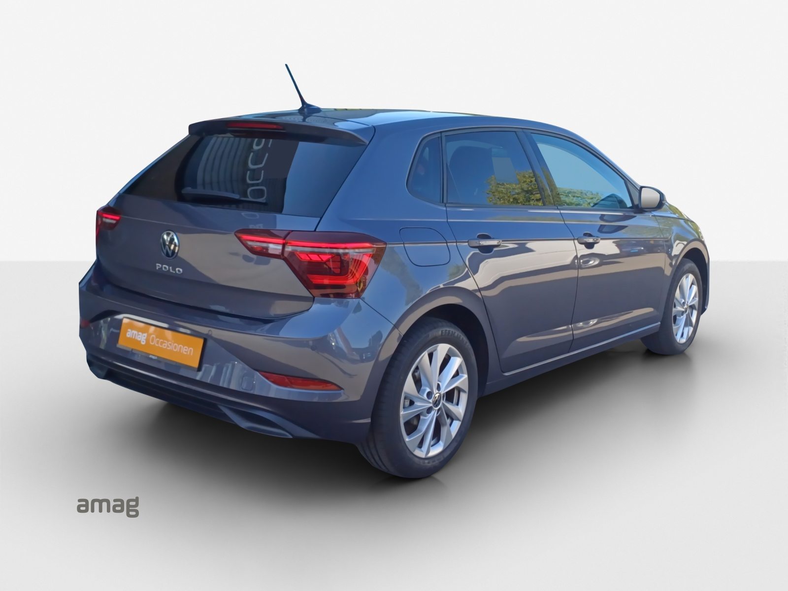 VW Polo Style, Petrol, Second hand / Used, Automatic - 5