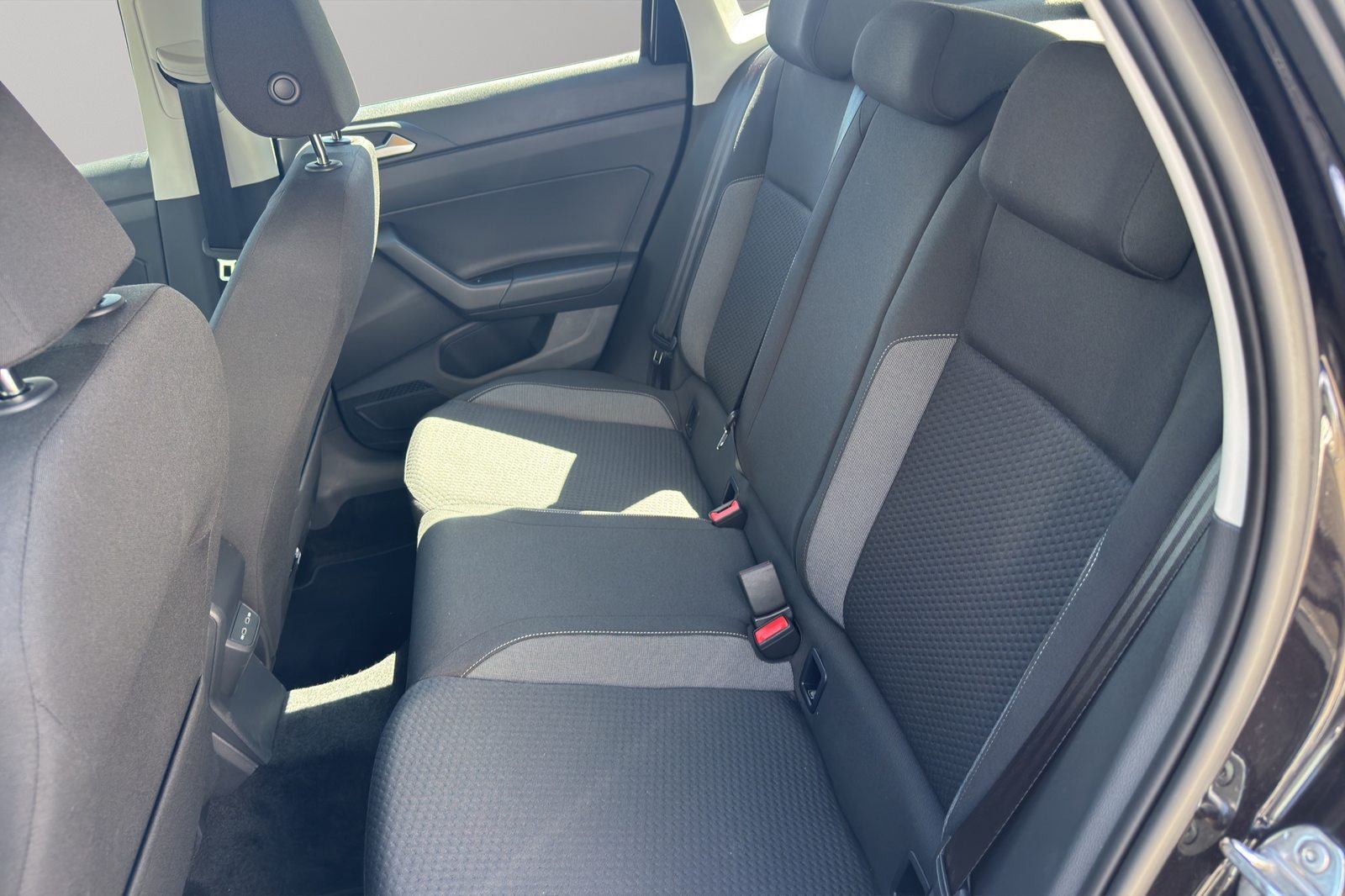 VW Polo Life, Benzin, Occasion / Gebraucht, Automatik - 6