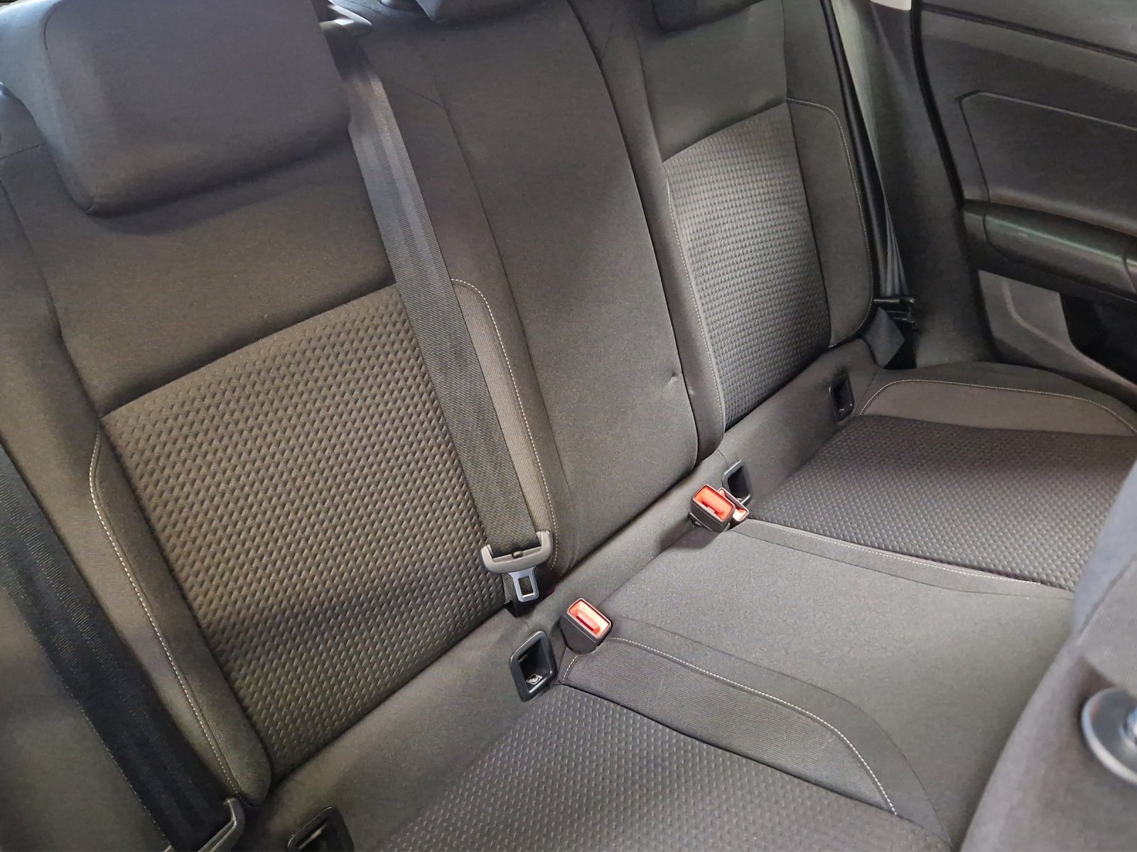 VW Polo 1.0 TSI Comfortline, Essence, Occasion / Utilisé, Manuelle - 3
