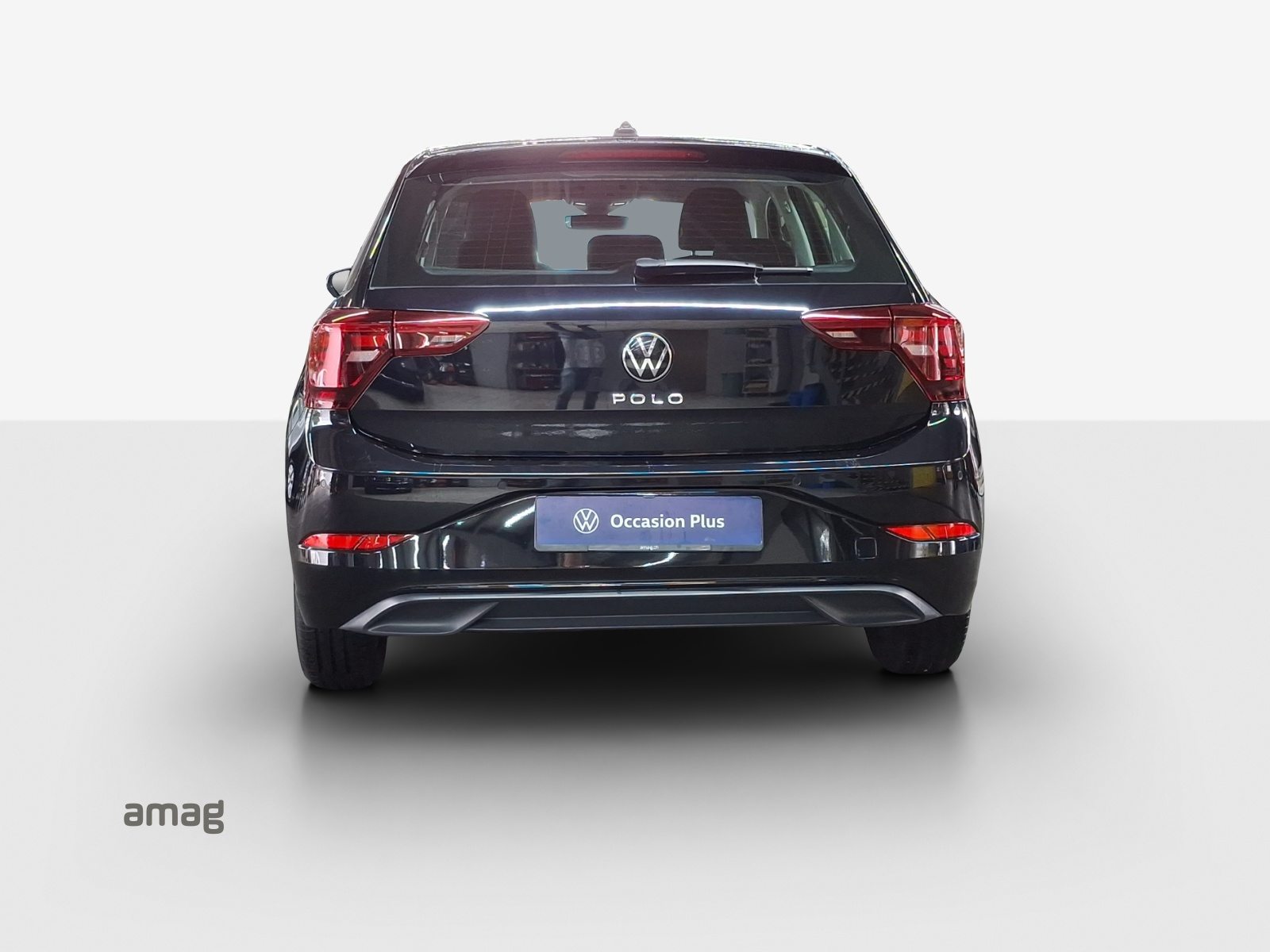 VW Polo Life, Petrol, Second hand / Used, Automatic - 4