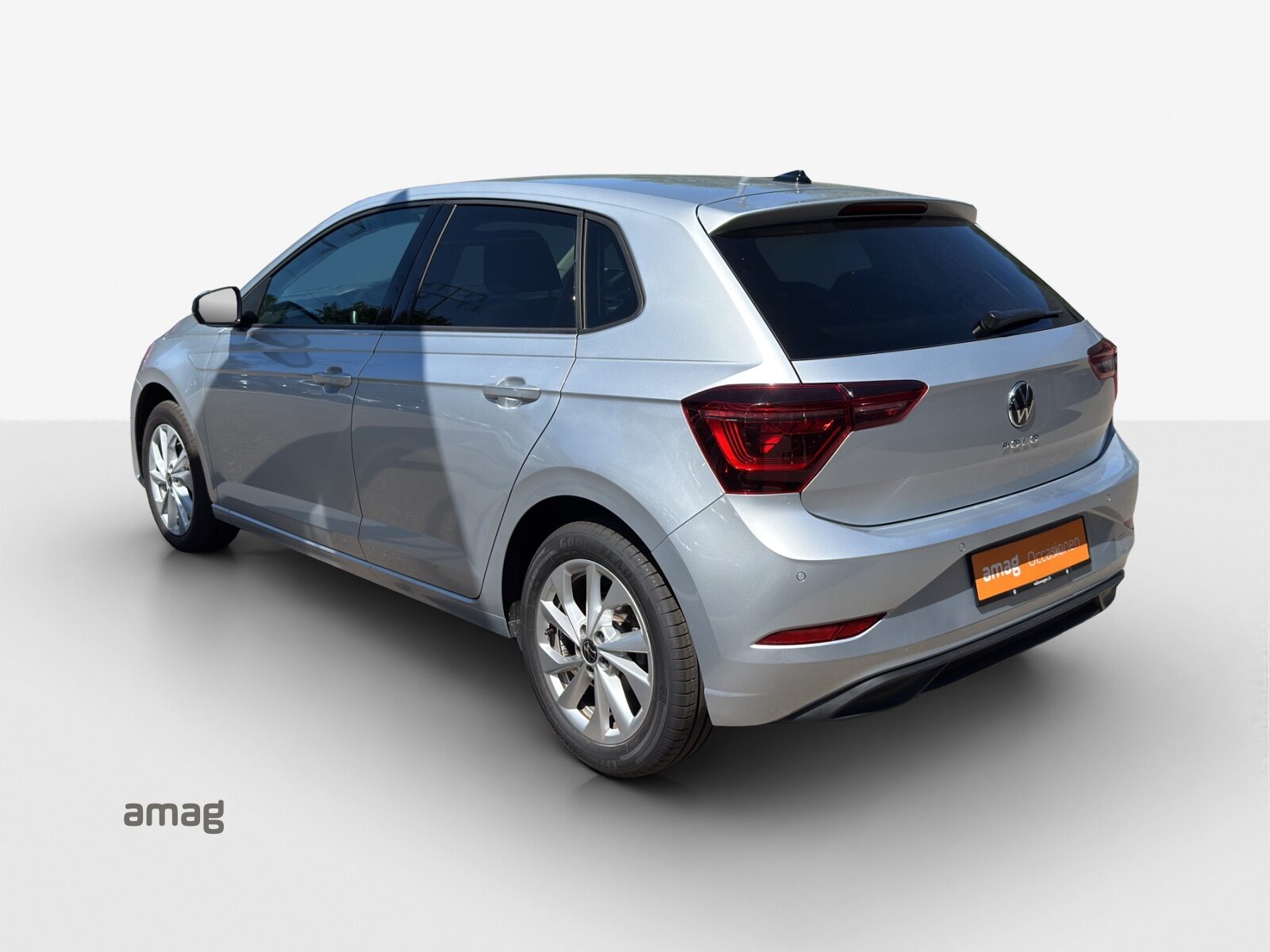 VW Polo Style, Petrol, Second hand / Used, Automatic - 3