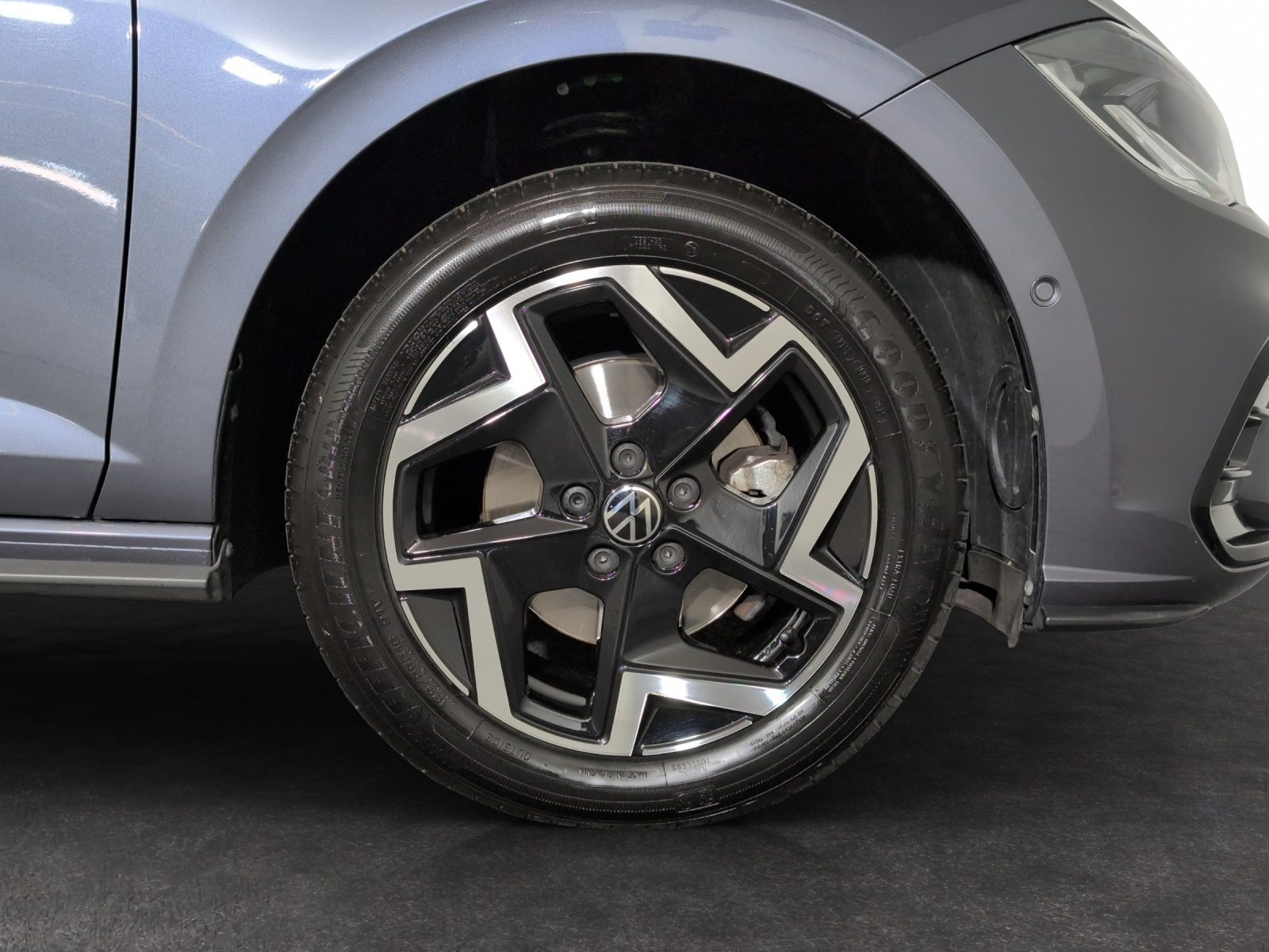 VW Polo R-Line, Benzina, Occasioni / Usate, Automatico - 5