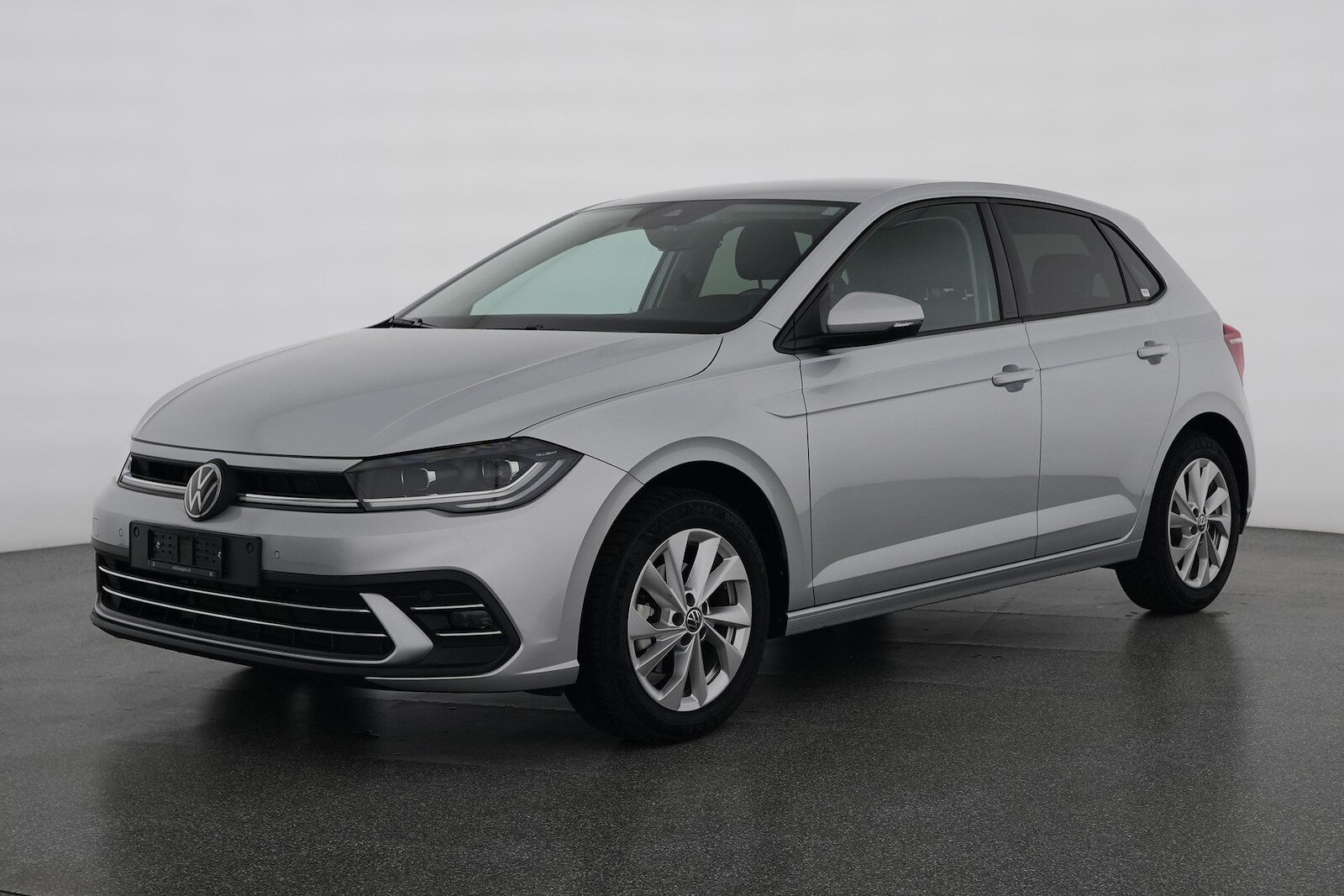 VW Polo 1.0 TSI 115 Style DSG, Petrol, Second hand / Used, Automatic - 2