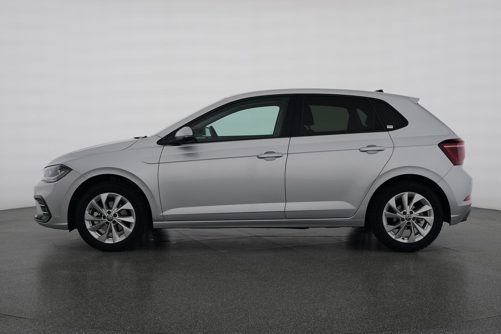 VW Polo 1.0 TSI 115 Style DSG, Petrol, Second hand / Used, Automatic - 3
