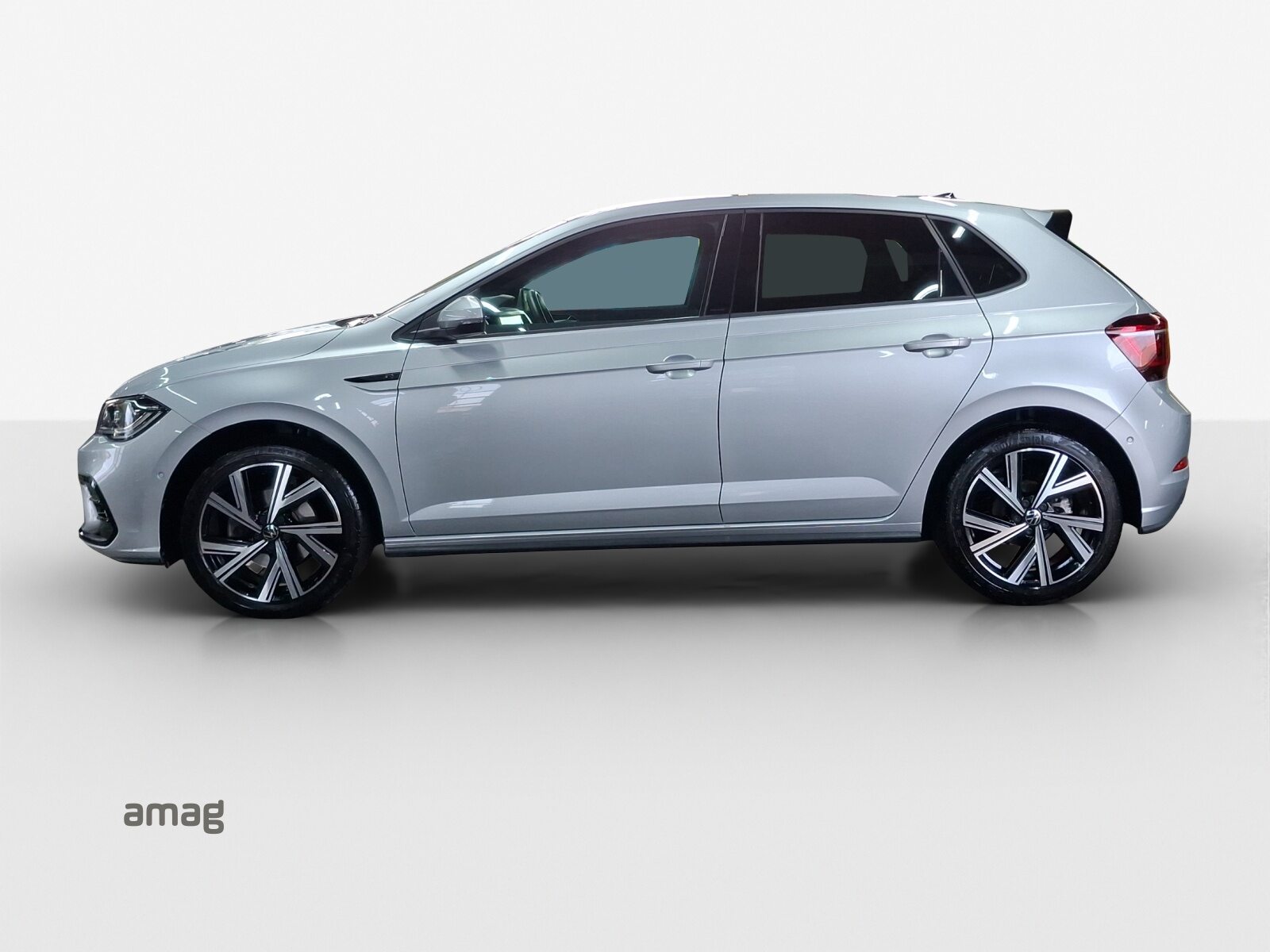 VW Polo R-Line UNITED, Petrol, Second hand / Used, Automatic - 2